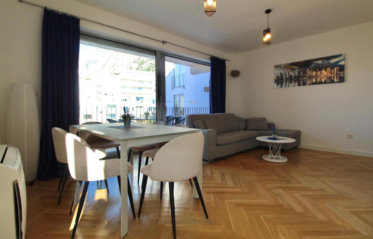 2Bd New Dobrota Apt With Bay Views Kotor Exterior photo