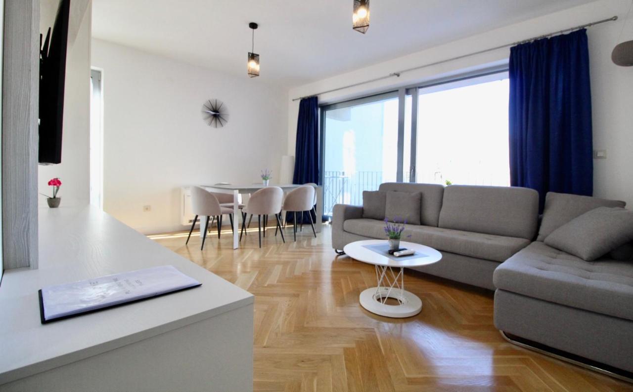 2Bd New Dobrota Apt With Bay Views Kotor Exterior photo